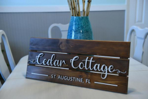 Cedar Cottage - Newly Renovated, Walk Downtown